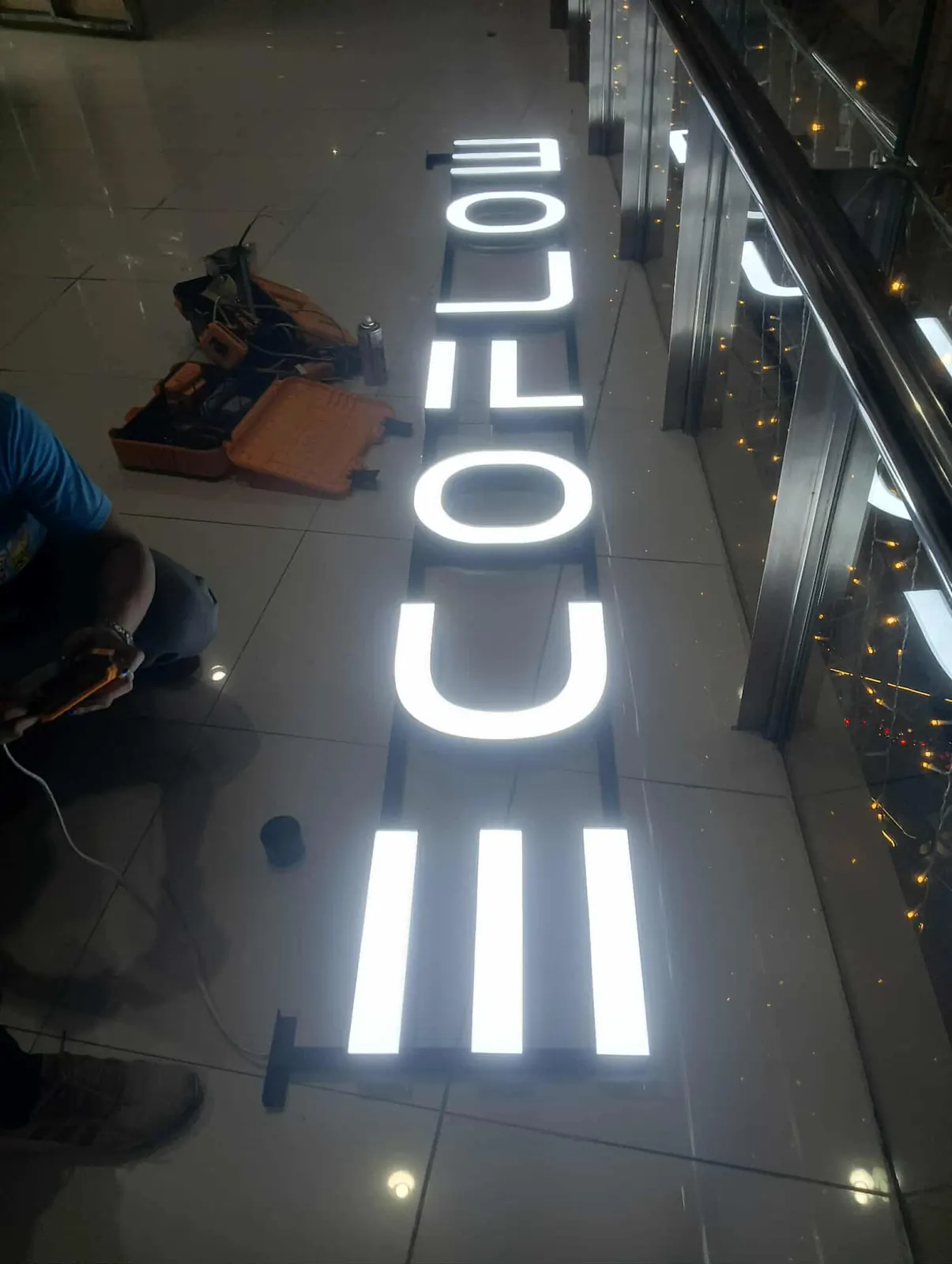 Moto Display - Illuminated display letters